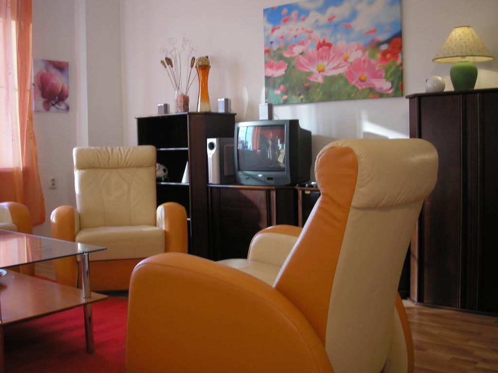 Vacation Apartment Up To 10 Pressburg Zimmer foto